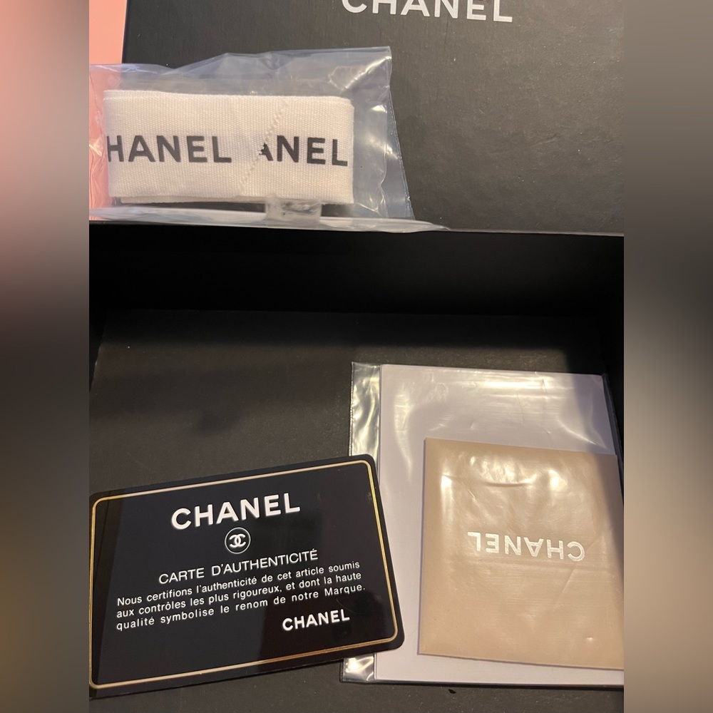 Chanel Compact Wallet - Picture 2 of 7